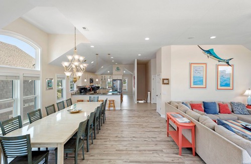 Nags Head House | Giggling Gecko: Oceanfront, Private Pool, Hot tub