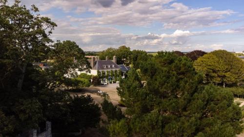 Gileston House | Gileston Manor Estate