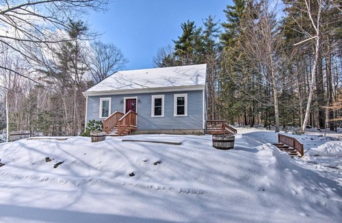 Gilford House | Gilford Home w/Forest View, by Lake Winnepesaukee