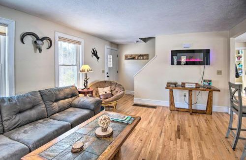 Gilford House | Gilford Home w/Forest View, by Lake Winnepesaukee