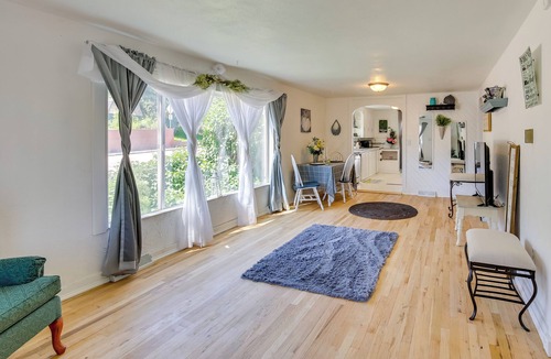 Gillette House | Gillette Adventure Base 1 Mi to Historic Downtown!