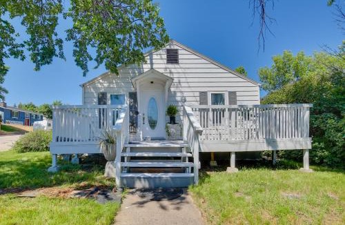 Gillette House | Gillette Adventure Base 1 Mi to Historic Downtown!