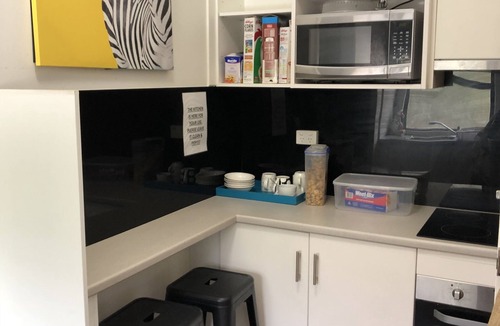 Gin Gin Hotel | Gin Gin Budget Accommodation