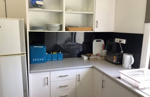 Gin Gin Hotel | Gin Gin Budget Accommodation