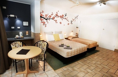 Gin Gin Hotel | Gin Gin central motel