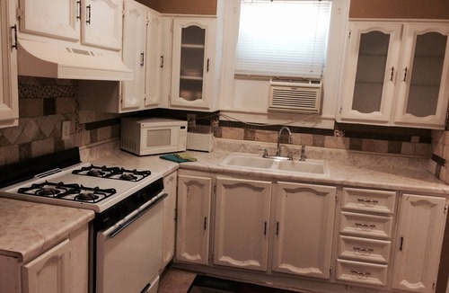 Northwest Los Angeles Heights House | Gingerbread House Large 2 bedroom 1 bath