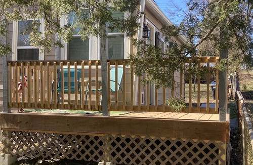 Crystal City House | Gingerbread Retreat Rejuvenating Respite - Infrared Sauna - Yard