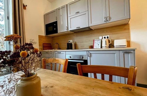 Autun Apartment | Ginkgo