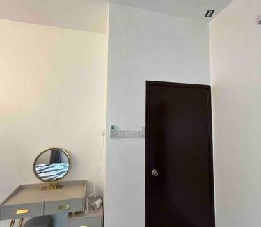 Larut House | GioiaHome with 6 Bedrooms