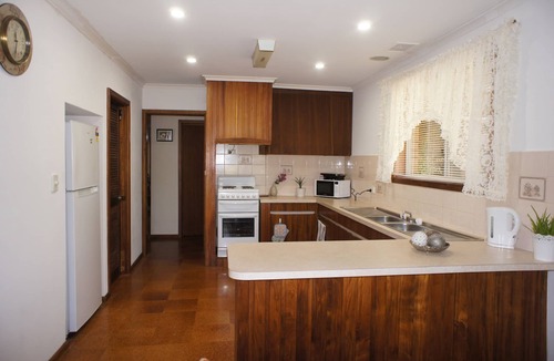 Traralgon House | GIPPSLAND HOLIDAY STAY TRARALGON