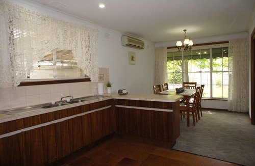 Traralgon House | GIPPSLAND HOLIDAY STAY TRARALGON