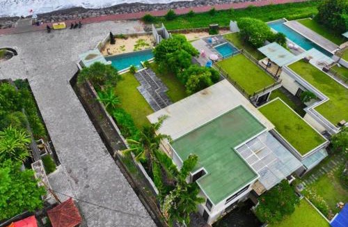 Ketewel Villa | Giralda Beachfront 2 BR Private Pool Villa