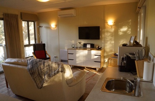 Gisborne Cottage | Gisborne Peak Winery Cottages