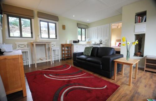 Gisborne Cabin | Gisborne Peak Winery Short Term Stays