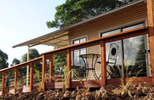 Gisborne Cabin | Gisborne Peak Winery Short Term Stays