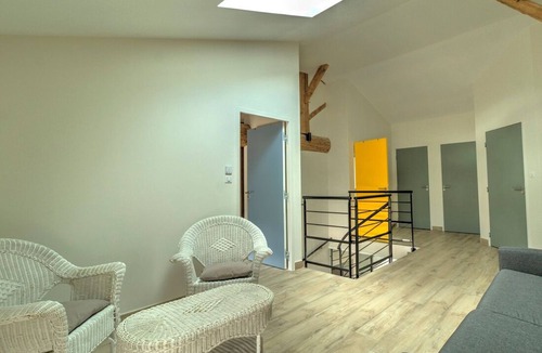 Saint-Etienne-des-Oullieres House | Gite du Clair de Nety