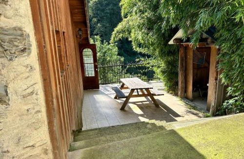 Gez-ez-Angles Ski Chalet | Gite à la Ferme