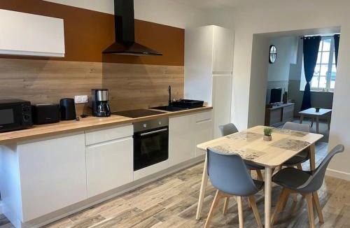 Rocroi Apartment | Gite 2 du grand Pavillon