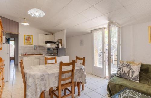 Saint-Sauveur-de-Cruzieres House | Gite 2 - Gite Les Oliviers