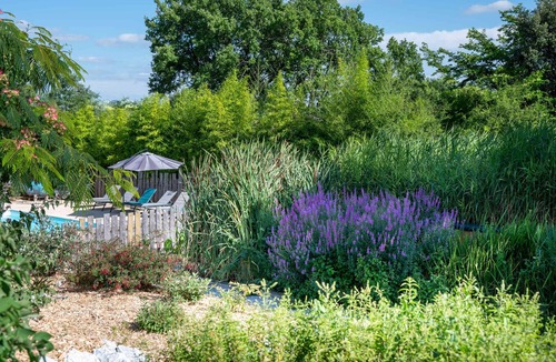 Pujaudran Cottage | Gîte 2 people swimming pool AC and garden nature near toulouse Airbus