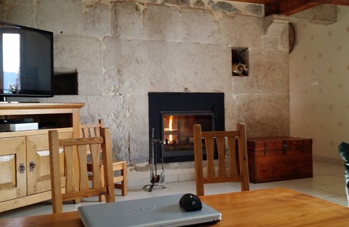 Septmoncel les Molunes Apartment | GITE 3 BEDROOMS 9 BEDS