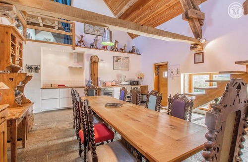 Issy-l'Eveque House | Gite 3 Epis Chez LE Lutin