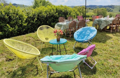 Issy-l'Eveque House | Gite 3 Epis Chez LE Lutin