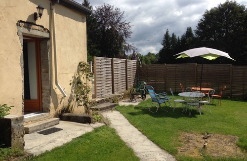 Francheval Cottage | GITE 4/5 PERSONS AUREANA