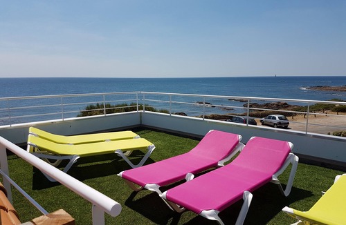 Les Sables d'Olonne Cottage | GITE 4 people patio view