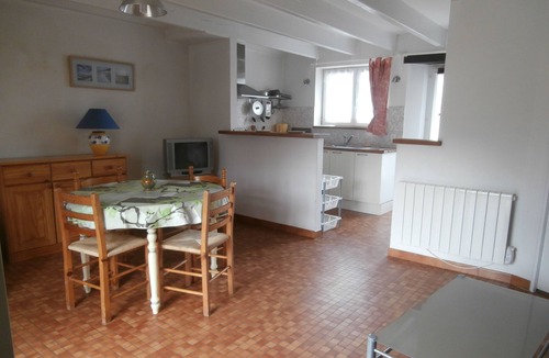 Saint-Lunaire Cottage | Gite 4 pers ST-LUNAIRE. 10 mn walk from beach and center