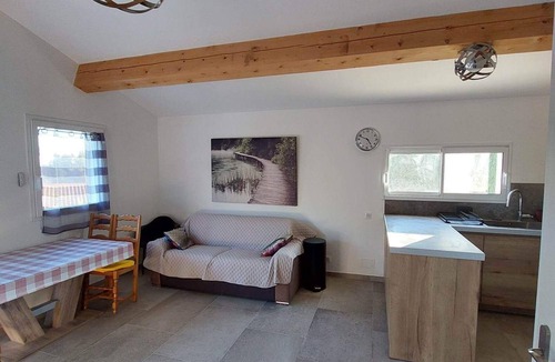 Sussargues Apartment | Gite 50m2 4 Personnes au Coeur du Village
