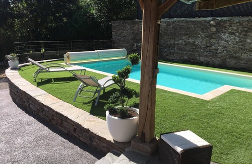 Curan Cottage | Gite 9 places 3 ears, 4 stars with heated pool