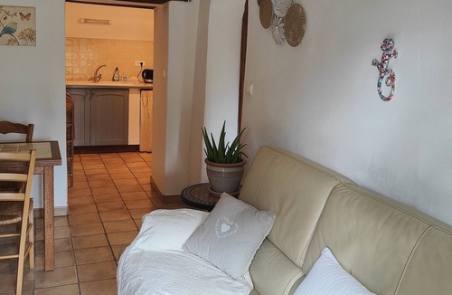 Forcalquier House | Gite AGAVE - Domaine Bellavigne Gites and SPA