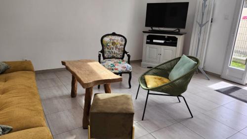 Gouville-sur-Mer House | Gite Amandine