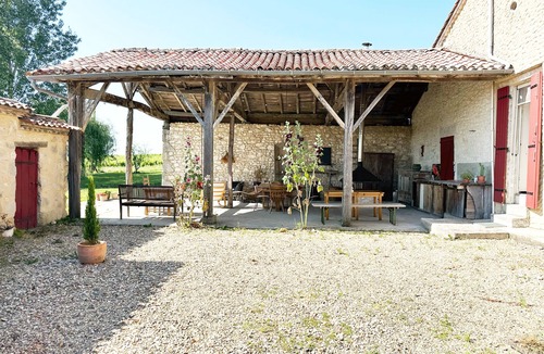 Esclottes Cottage | Gîte amongst the vines