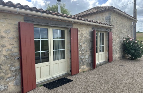 Esclottes Cottage | Gîte amongst the vines