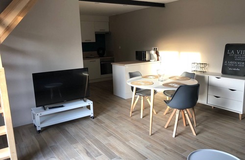 Roncq House | Gite ANAREM 38D 4 pers center Roncq