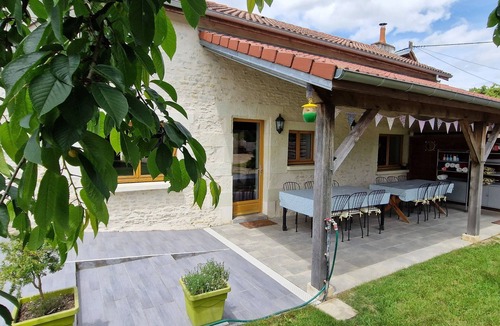 Chaveignes House | GITE ANGULUS RIDET - CHERRY TREE - Gîte 4 people