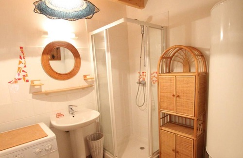 Annoville Cottage | Gite Annoville, 2 bedrooms, 4 persons