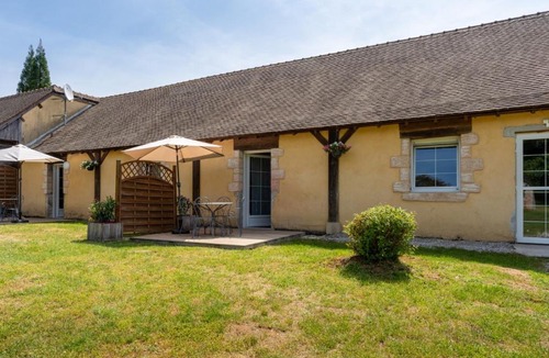 La Chatelaine Apartment | Gite Arbois 2 pièces Piscine Chauffée