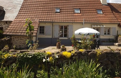 Arnac Cottage | Gite Arnac, 1 bedroom, 2 persons