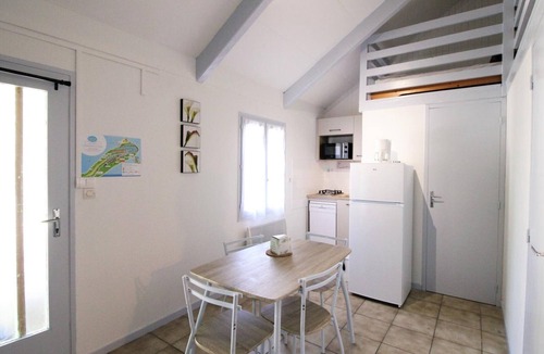 Arnac Cottage | Gite Arnac, 1 bedroom, 4 persons