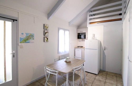 Arnac Cottage | Gite Arnac, 1 bedroom, 4 persons