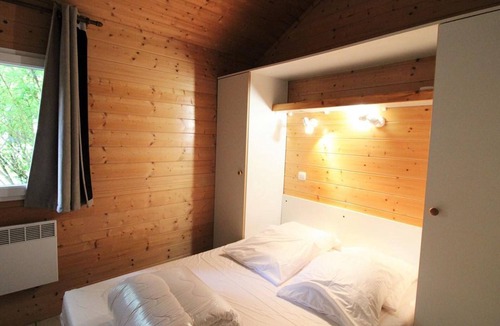 Arnac Cottage | Gite Arnac, 2 bedrooms, 5 persons