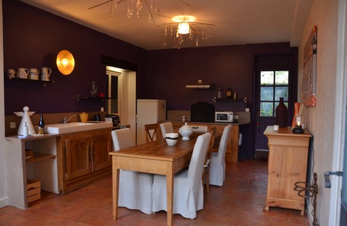 Beaumont-en-Veron House | Gite Au bras du tilleul