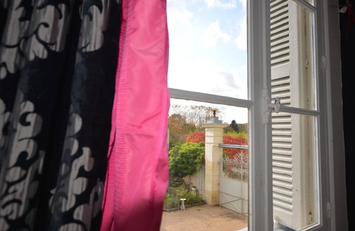 Beaumont-en-Veron House | Gite Au bras du tilleul