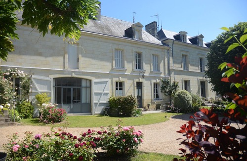 Beaumont-en-Veron House | Gite Au bras du tilleul