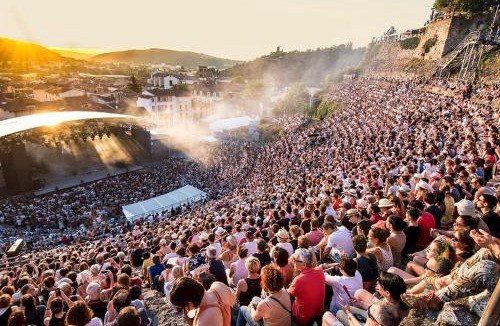 Vienne House | gite au chat bûcheron