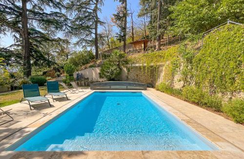 Vienne House | gite au chat bûcheron