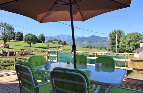 Bagneres-de-Bigorre House | Gite au coeur de la ferme